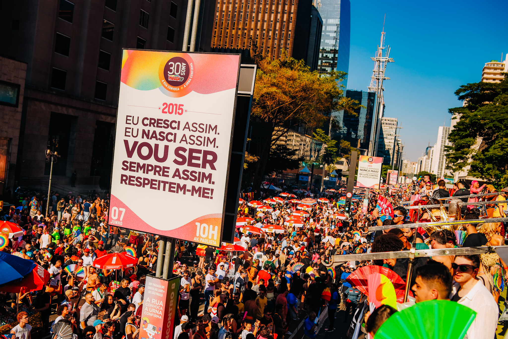 a photo of the giant crowd at the Parade